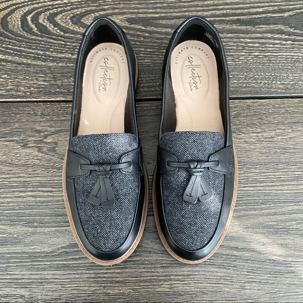 SOLD Clarks Raisie Millie Loafers